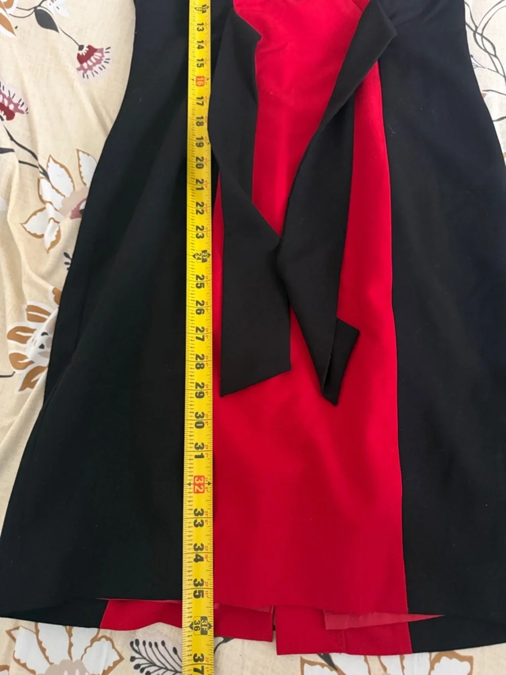 Calvin Klein Red and Black Colorblock Midi Sheath Dress size 4 - Picture 14 of 15
